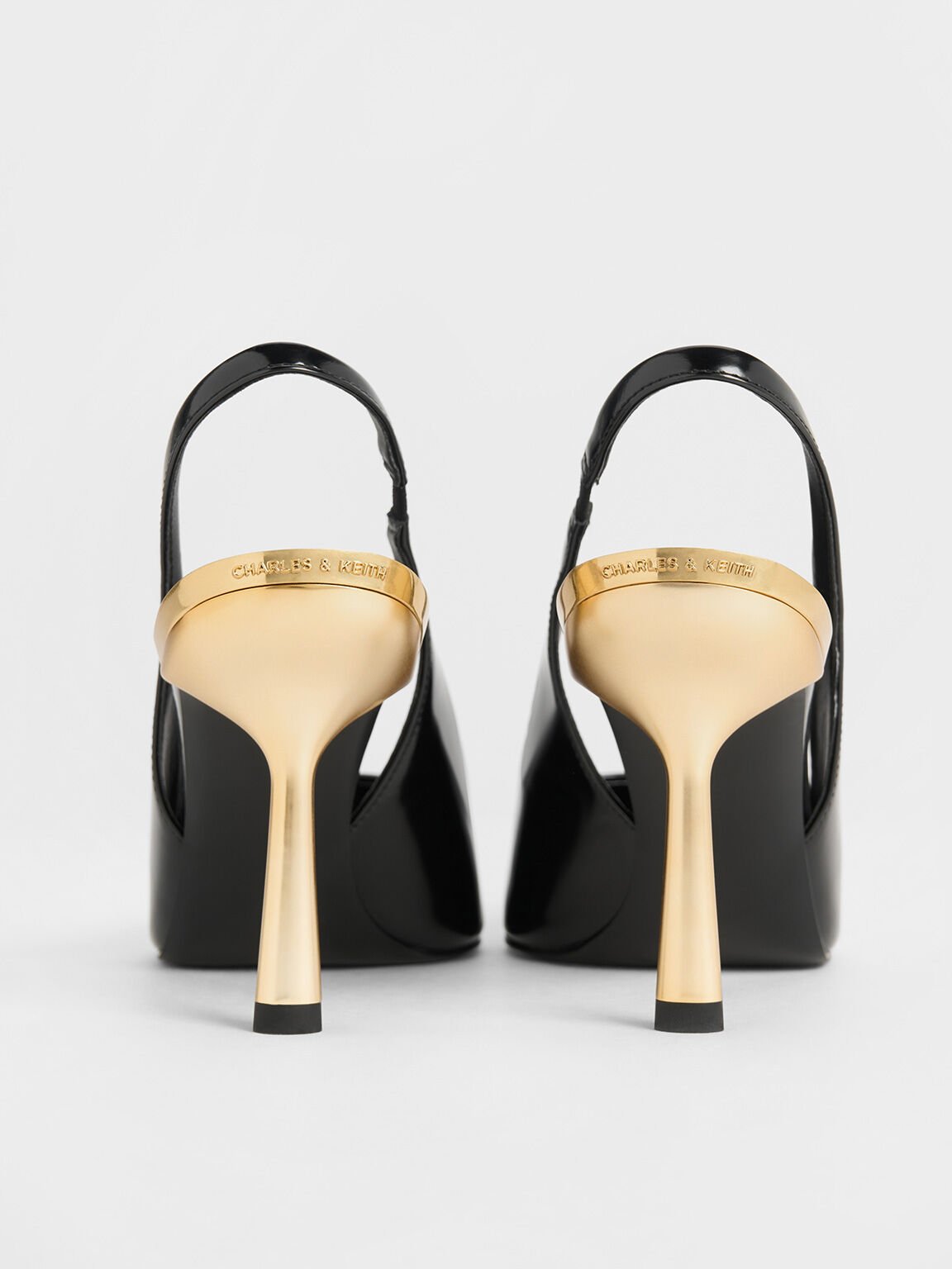 Sepatu Slingback Pumps Pointed-Toe Metallic-Heel, Black Box, hi-res