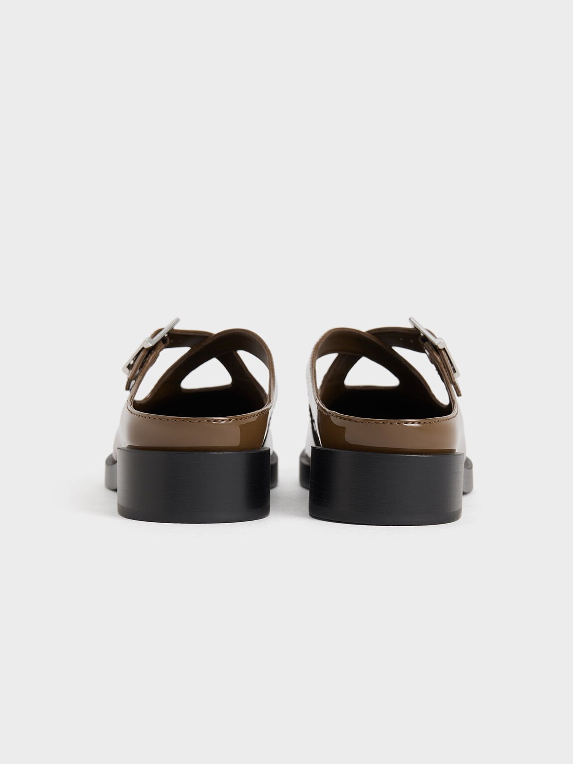 Sandal Flats Slip-On Crossover-Strap Buckled, Brown, hi-res