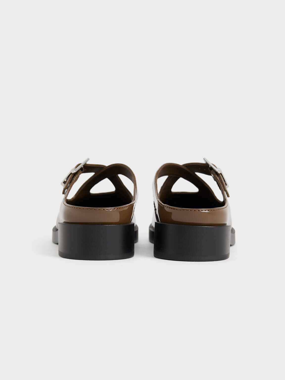 Sandal Flats Slip-On Crossover-Strap Buckled, Brown, hi-res