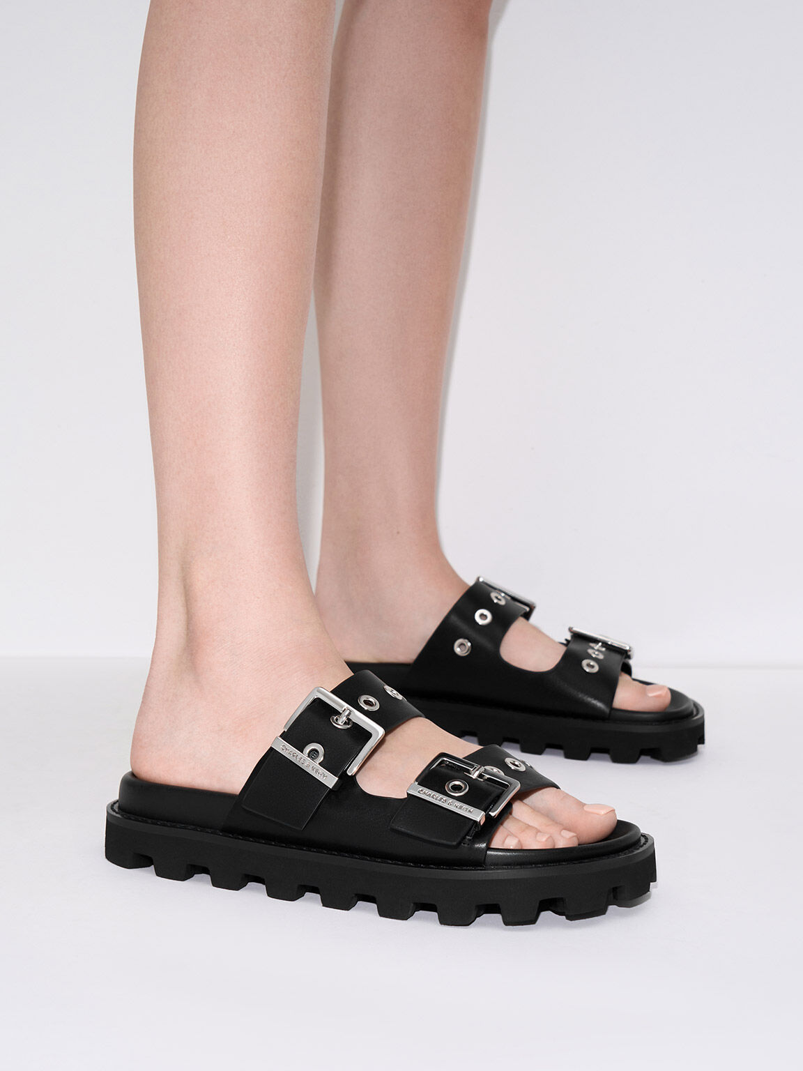 Sandal Slides Grommet Double-Strap Trill, Black, hi-res