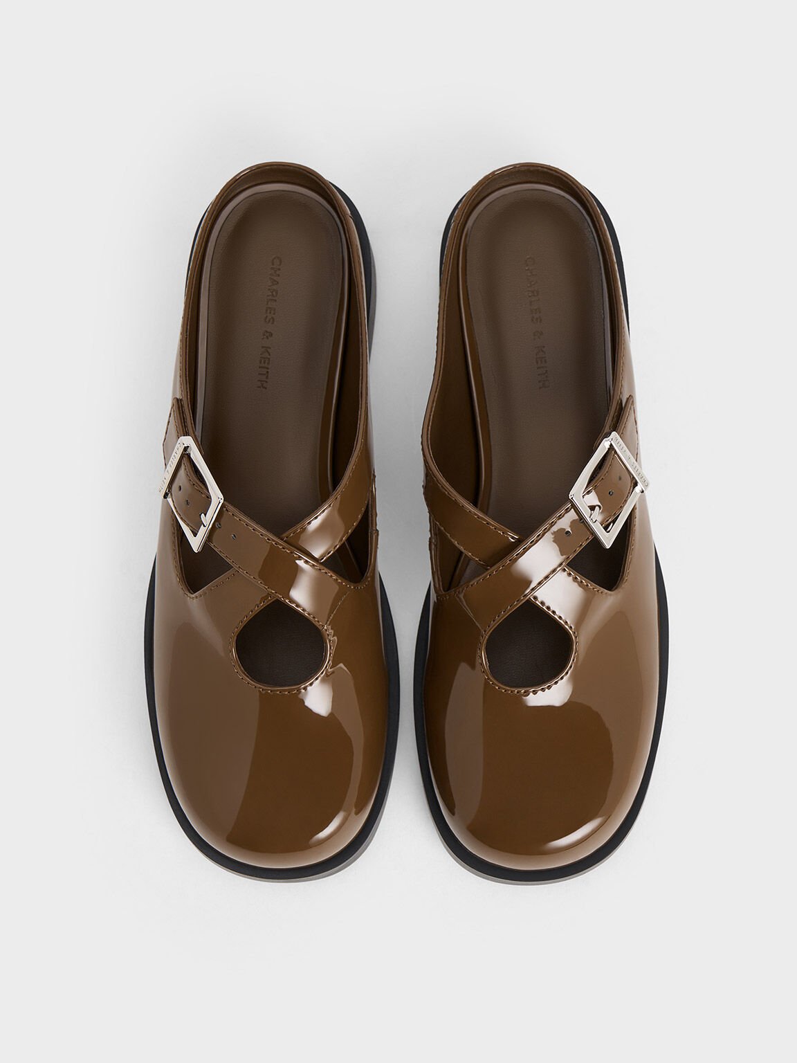 Sandal Flats Slip-On Crossover-Strap Buckled, Brown, hi-res