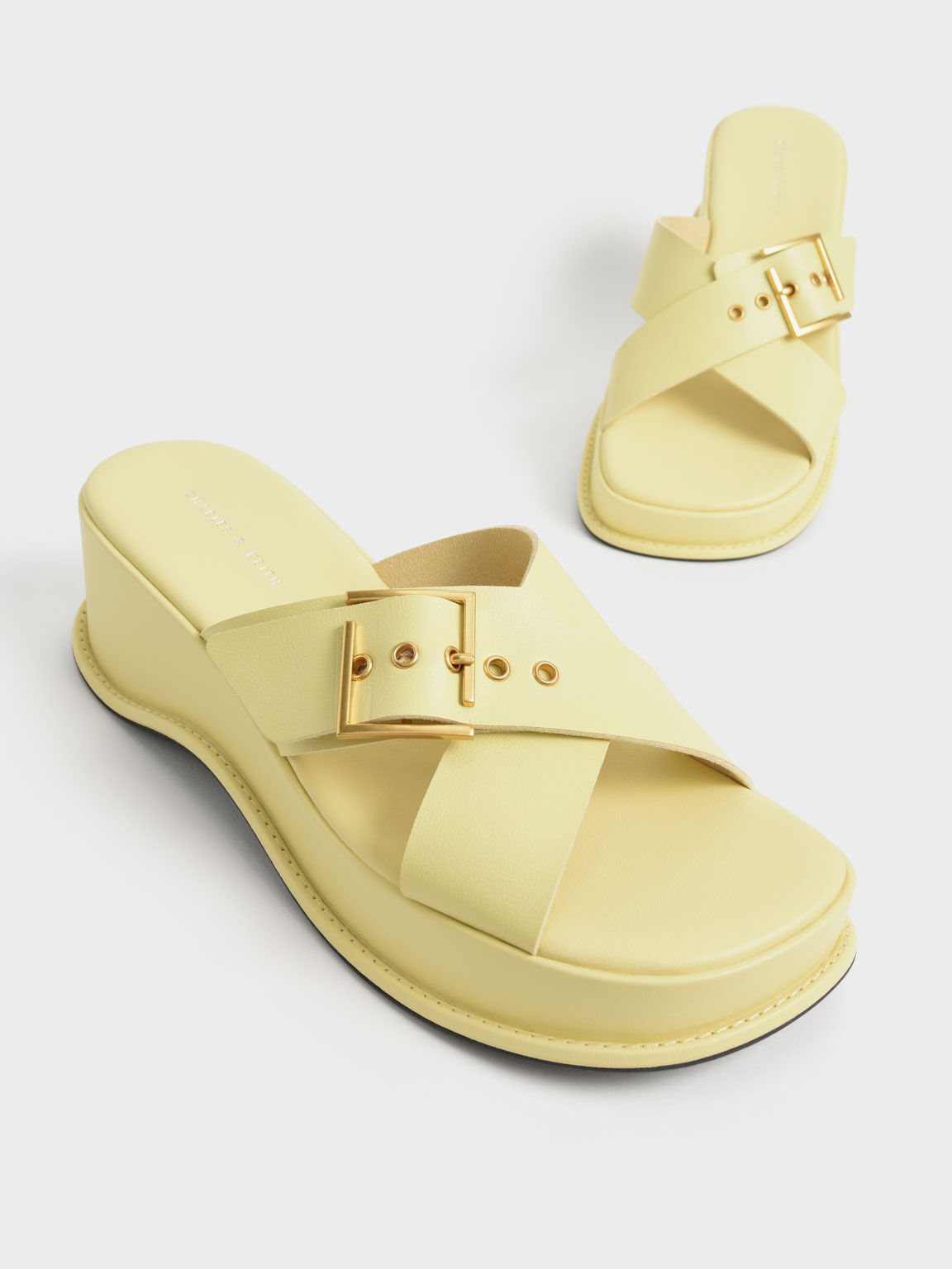 platform sandals yellow