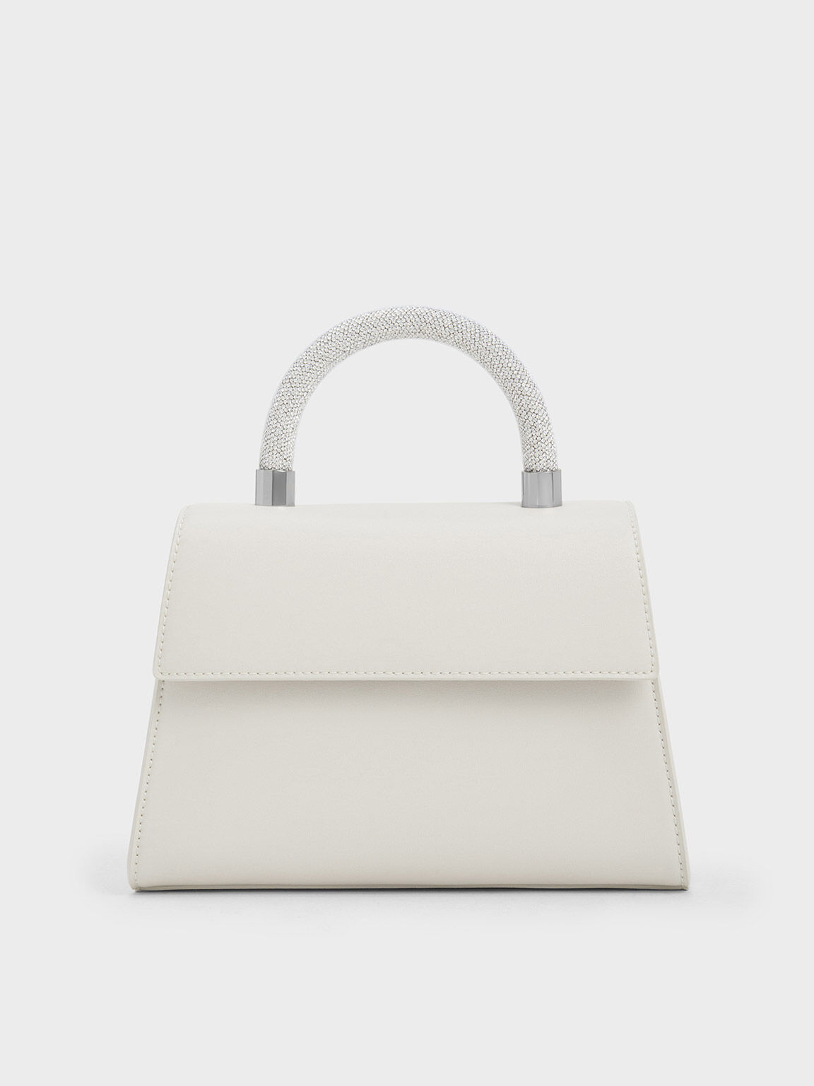 https://www.charleskeith.co.id/dw/image/v2/BCWJ_PRD/on/demandware.static/-/Sites-id-products/default/dwc84571a6/images/hi-res/2024-L2-CK2-50271315-A-03-1.jpg?sw=504&sh=672