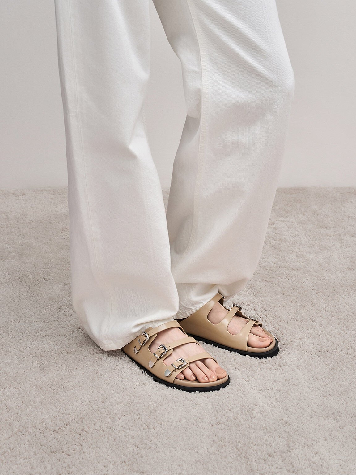 Sandal Triple-Strap Buckled, Sand, hi-res